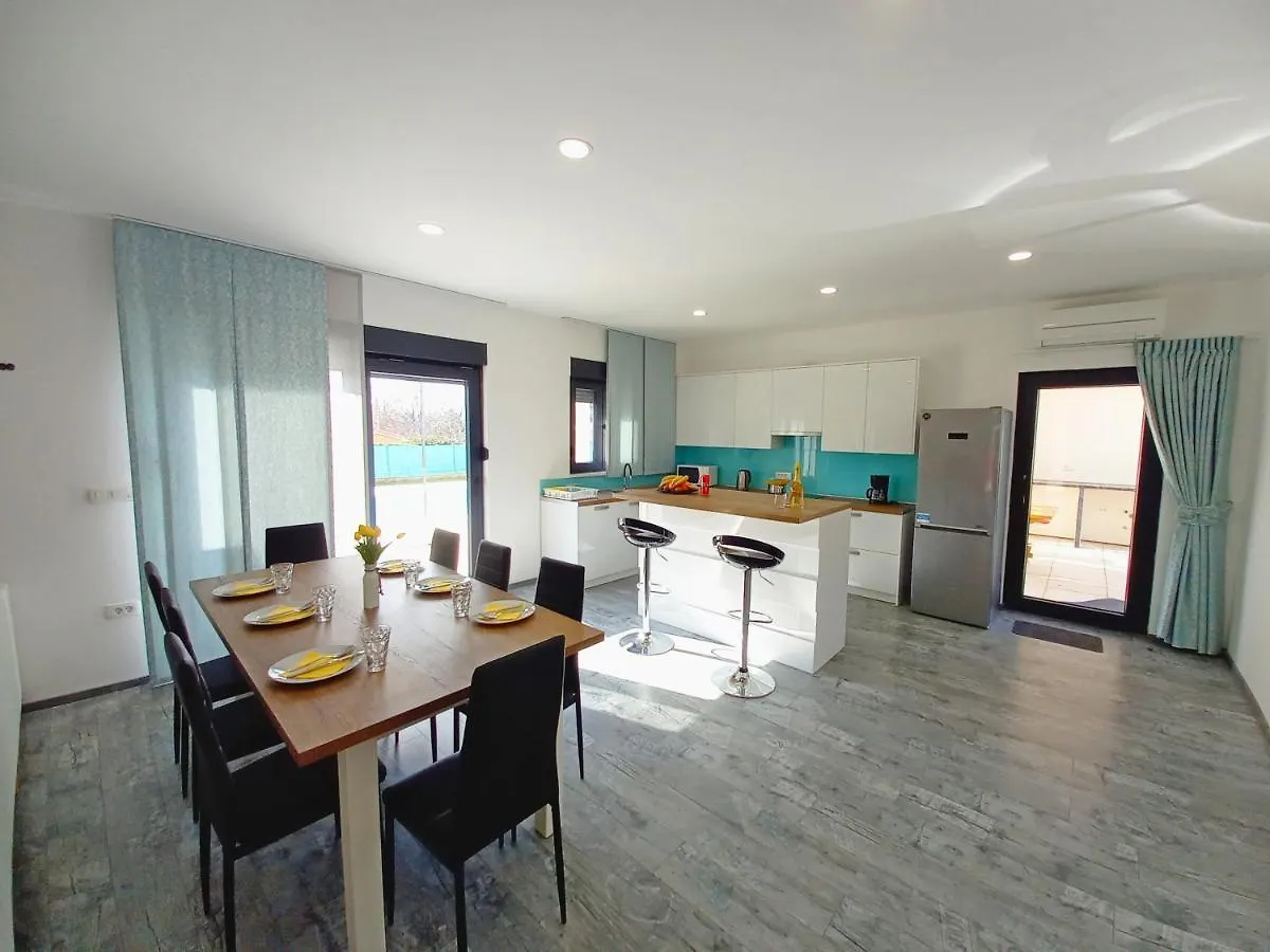 Beautiful Villa With Private Pool On Peaceful Location, Village Sveti Kirin Vodnjan