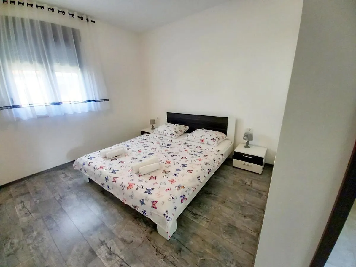 Beautiful Villa With Private Pool On Peaceful Location, Village Sveti Kirin Vodnjan 0*,