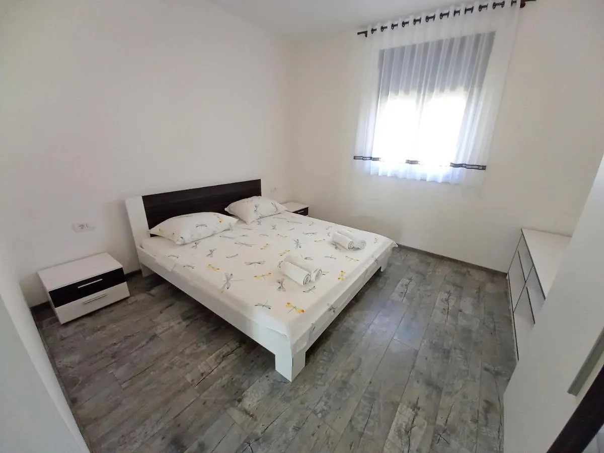 Beautiful Villa With Private Pool On Peaceful Location, Village Sveti Kirin Vodnjan Kroatien